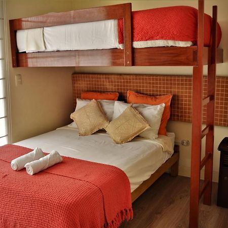 Kangaroo Wasi Airport Bed & Breakfast Lima Extérieur photo
